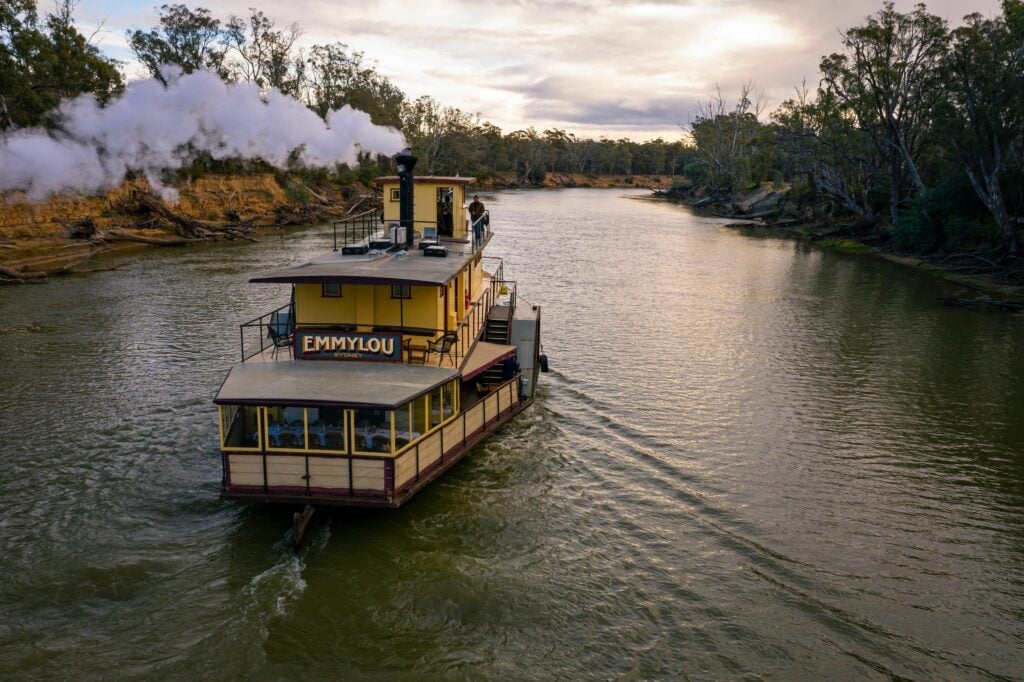 Paddlesteamers