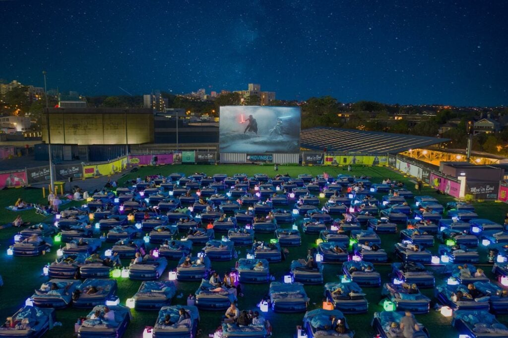 Mov'in Bed Open Air Cinem
