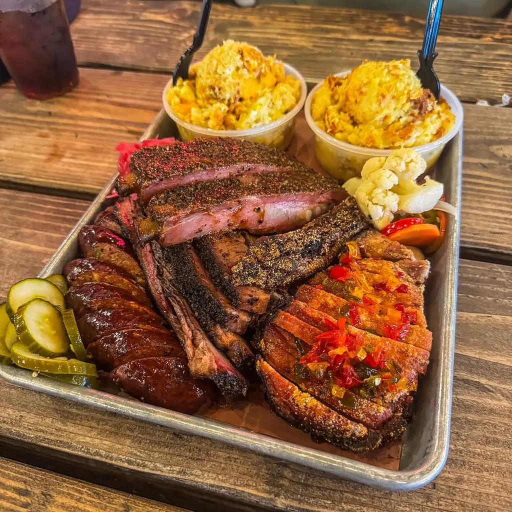 InterStellar BBQ barbecue food, photo credited to @pitmasterpearse on Instagram.