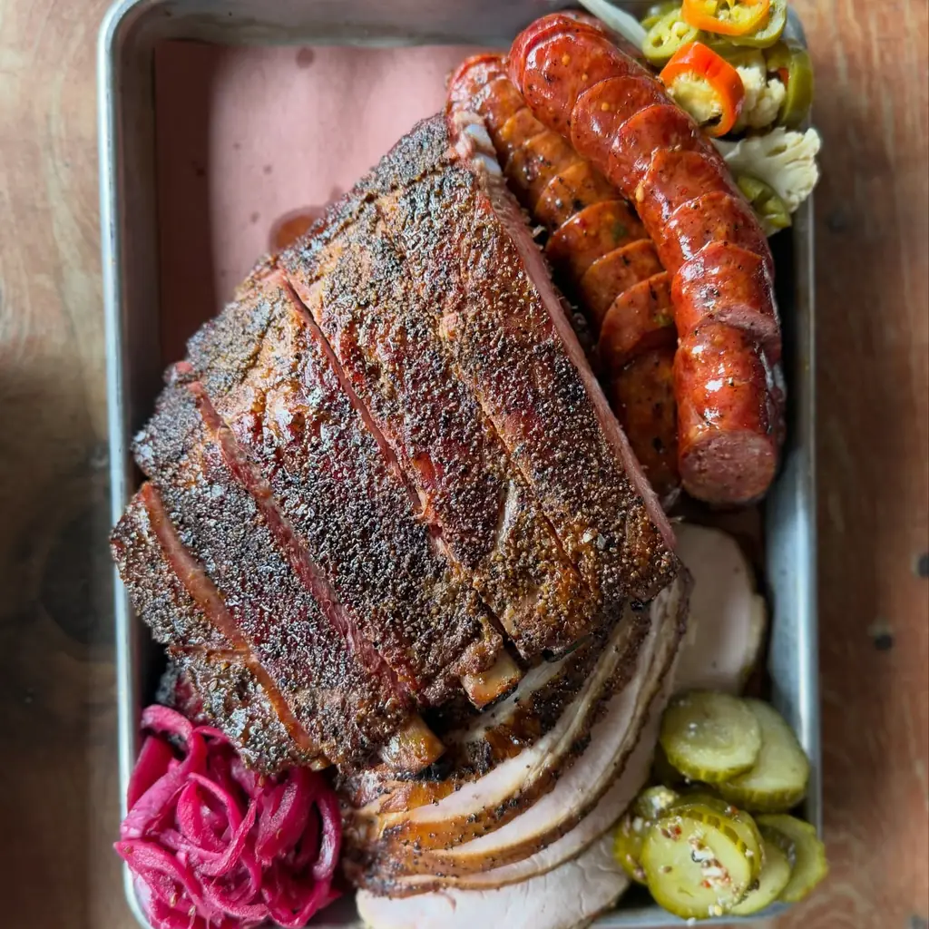 Truth Barbeque barbecue food, photo credited to @meatchurch on Instagram.