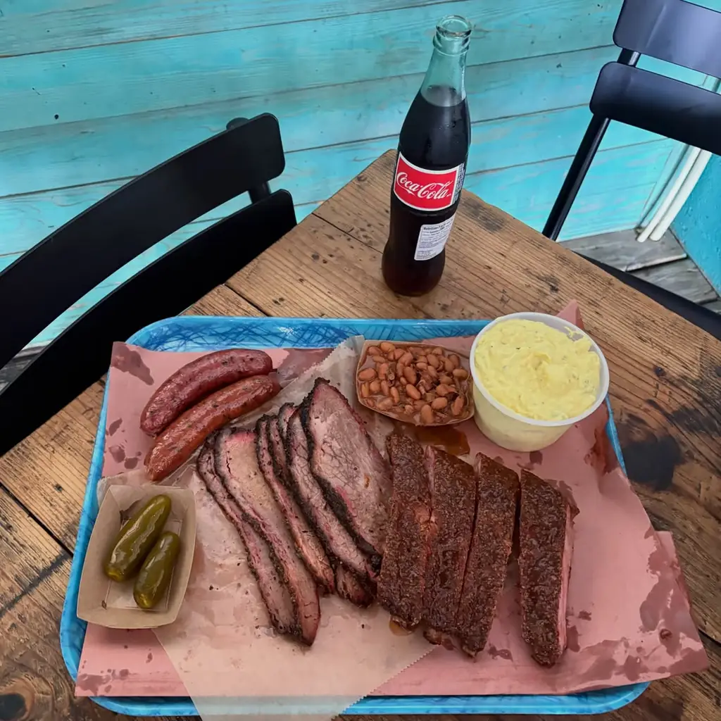 Franklin Barbecue barbecue food, photo credited to @record.food_j on Instagram.