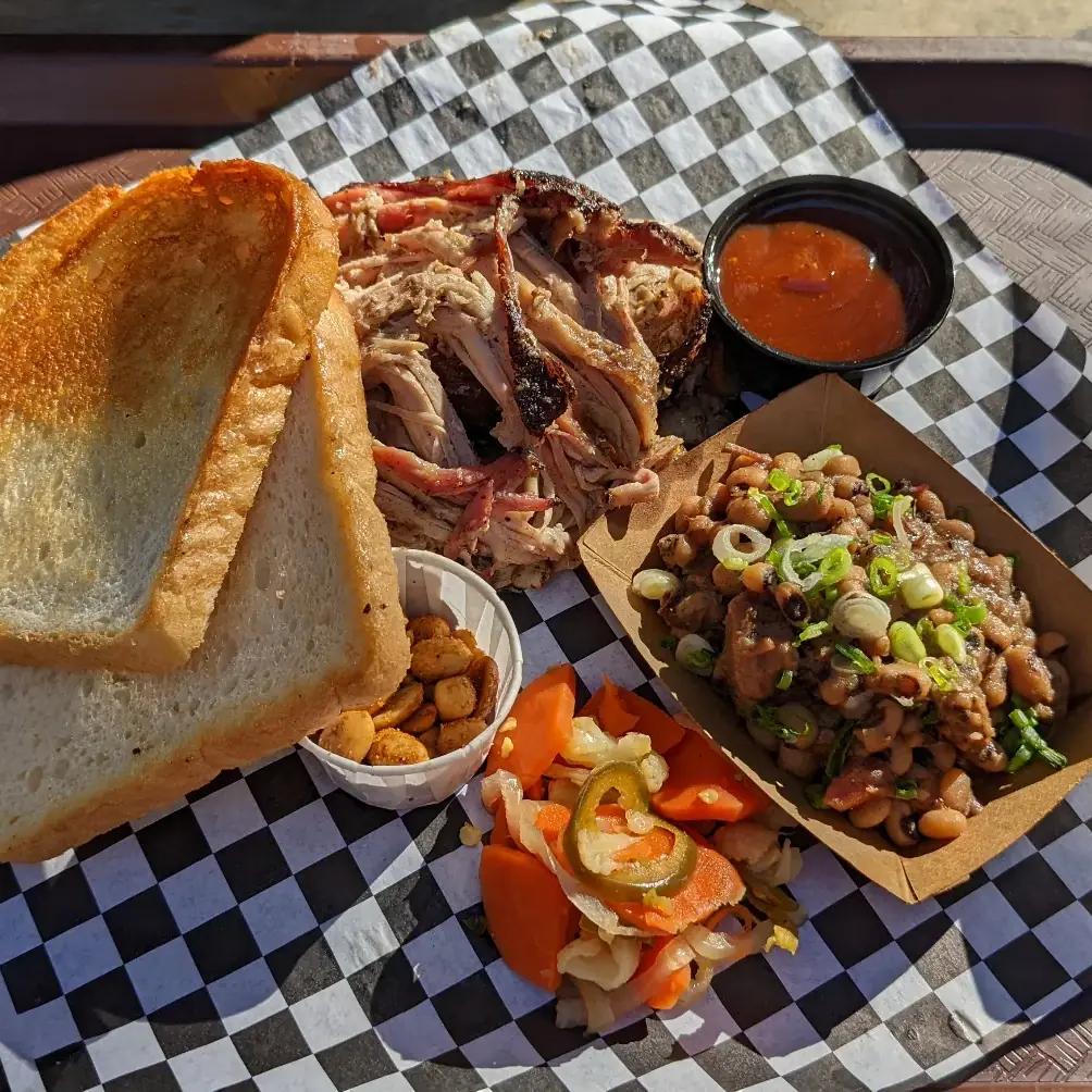 Distant Relatives barbecue food, photo credited to @weleavetoday on Instagram.
