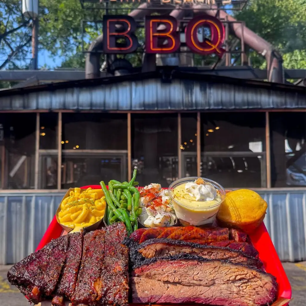 Terry Black's BBQ barbecue food, photo credited to @novelturtlecreek on Instagram.
