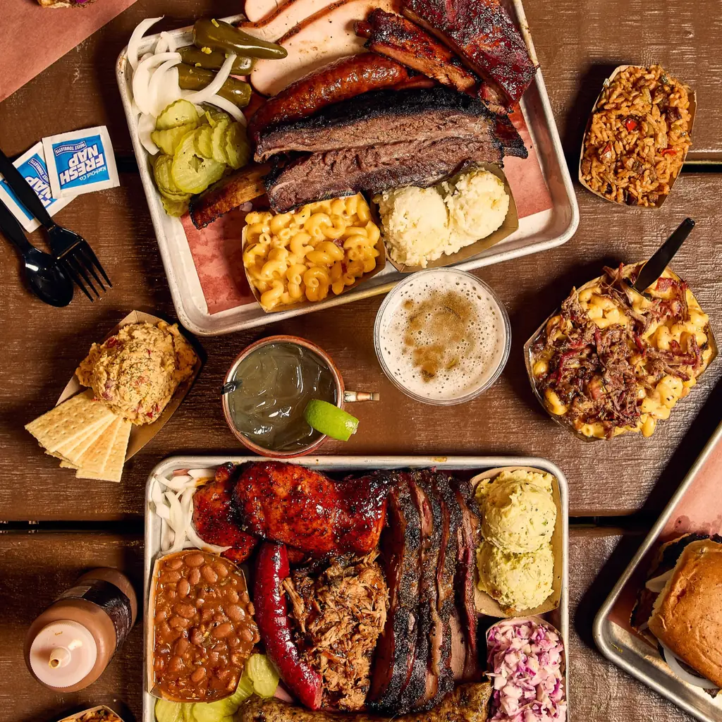 Pinkerton's Barbecue barbecue food, photo credited to @bethanyellenochs on Instagram.