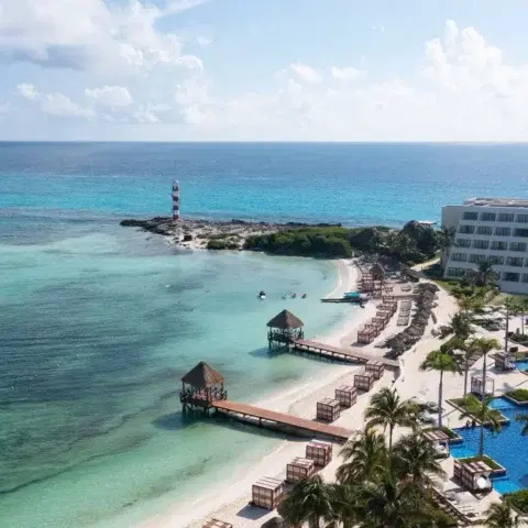 Hyatt Ziva Cancun beside the turquoise Caribbean Sea