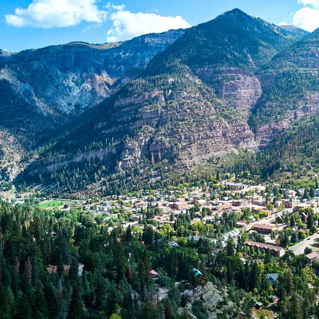 The town of Ouray in its steep mountain valley in Colorado.