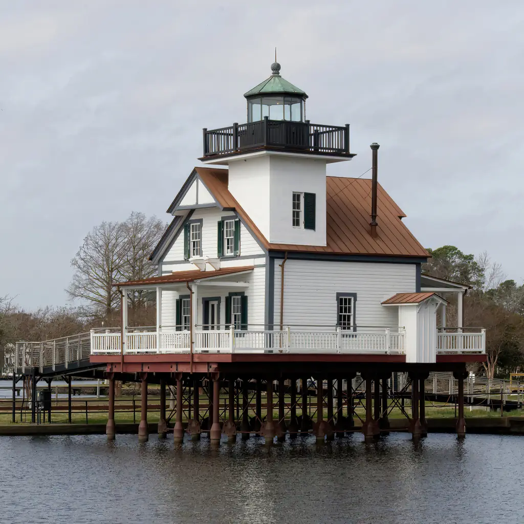 Roanoke River Lighthouse on pilings in Edenton, North Carolina.