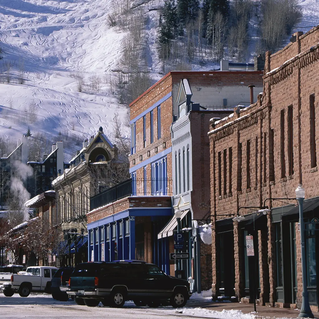 A snowy downtown street in Aspen, Colorado, in winter